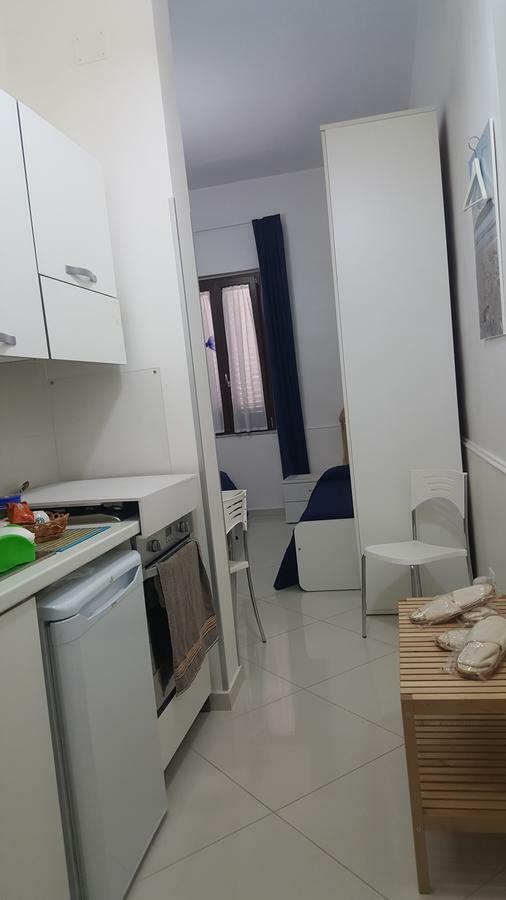 Bed and Breakfast Al Porticciolo Салерно Экстерьер фото