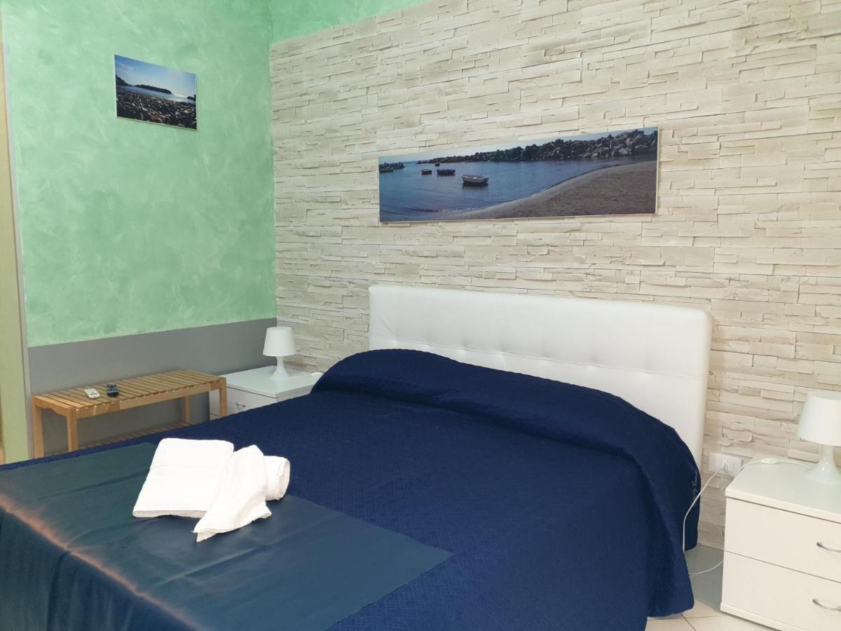 Bed and Breakfast Al Porticciolo Салерно Экстерьер фото